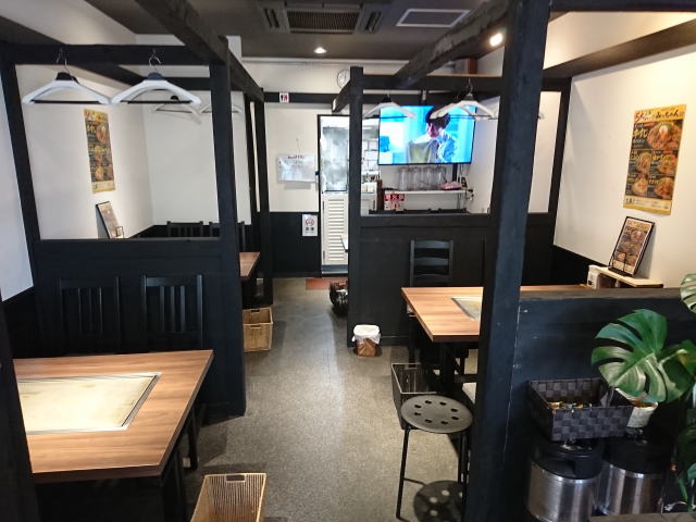 鉄板焼きそば酒場 みっちゃん 店内写真2
